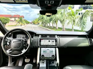 Land Rover Range Rover Vogue 2022 Black