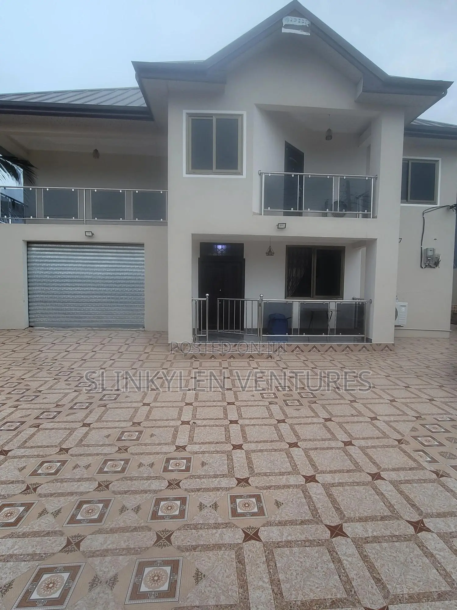 Furnished 7bdrm Mansion in Awutu Senya East Municipal for sale