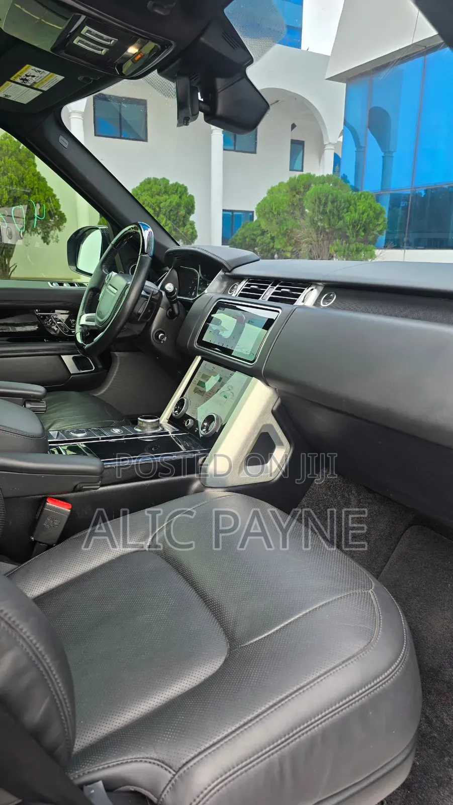 Land Rover Range Rover Vogue 2022 Black