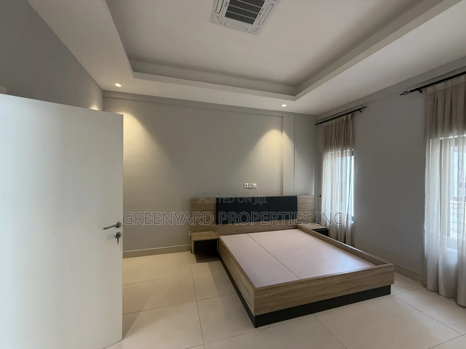 5bdrm Townhouse / Terrace in Adjiringanor, East Legon for rent