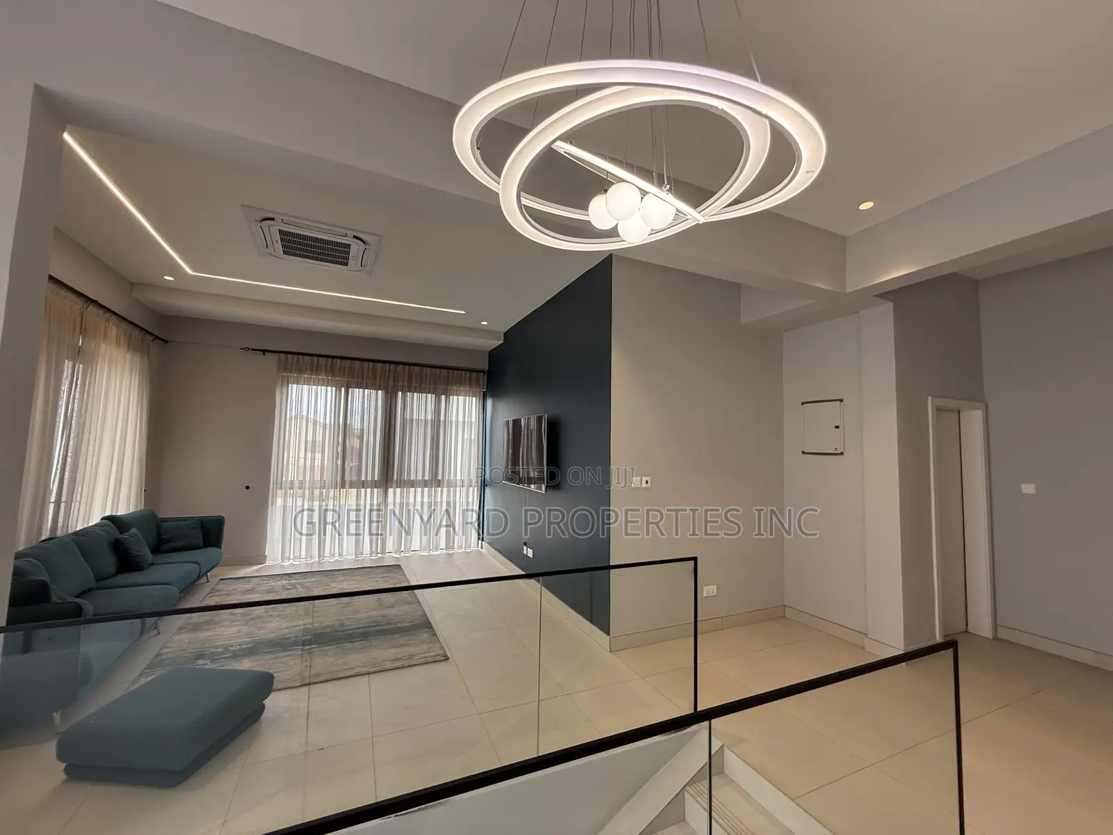 5bdrm Townhouse / Terrace in Adjiringanor, East Legon for rent
