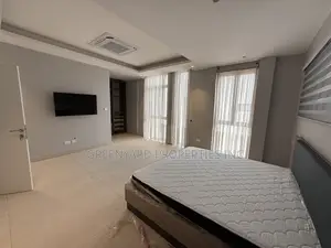 5bdrm Townhouse / Terrace in Adjiringanor, East Legon for rent