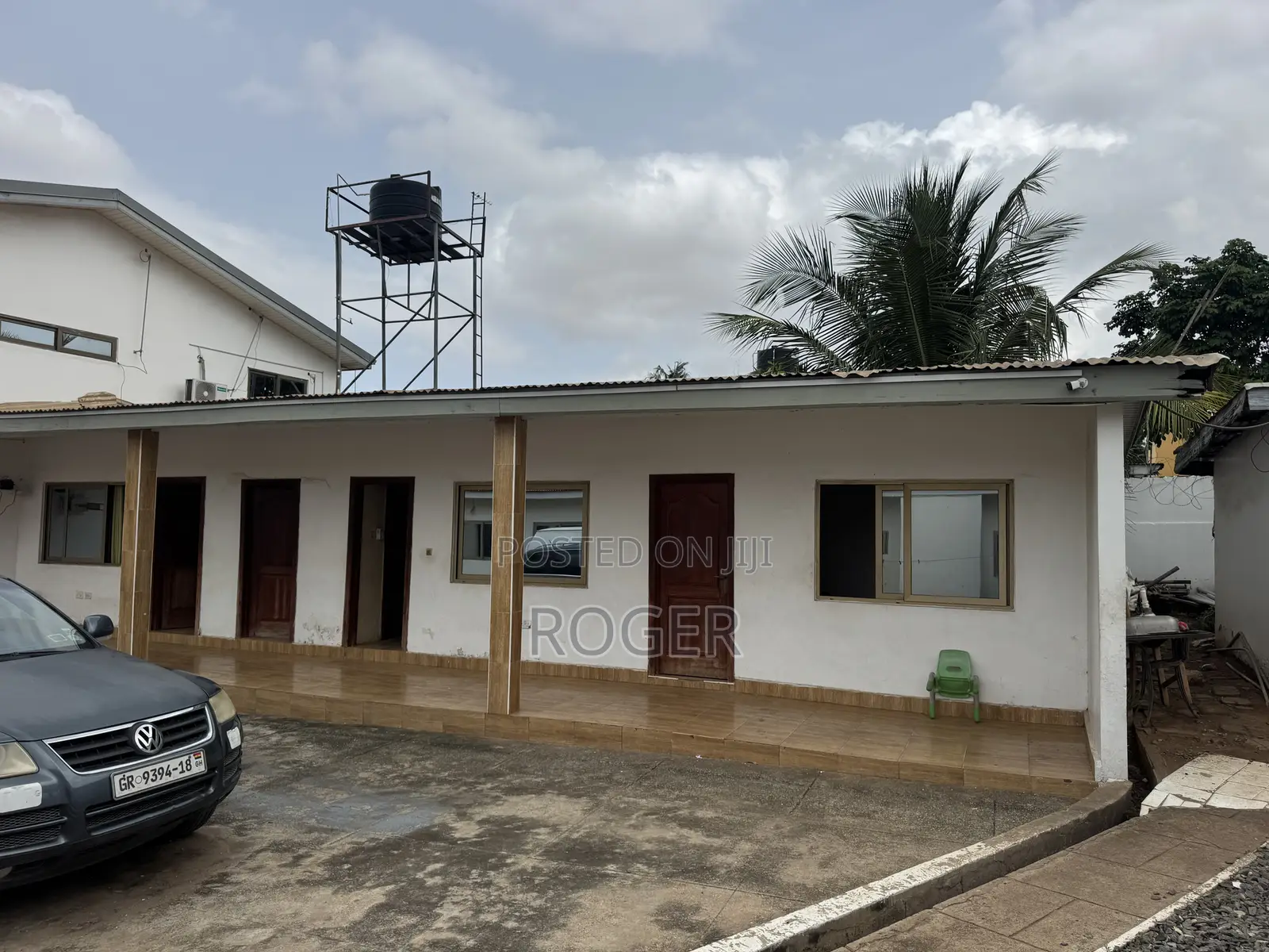 8 Bedroom House for Sale at Abelemkpe
