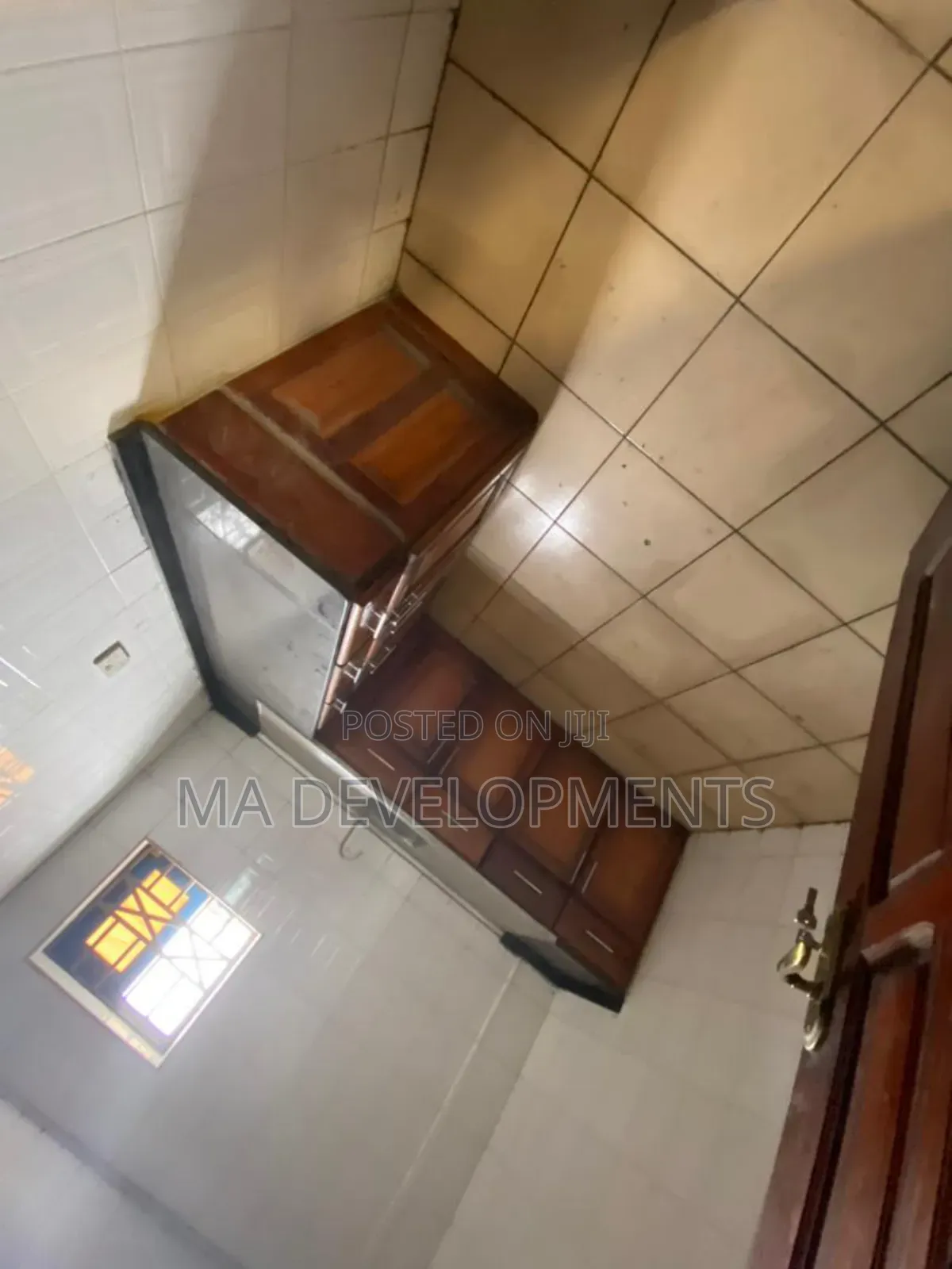 700 Square Meter Warehouse With Offices for Rent Achimota