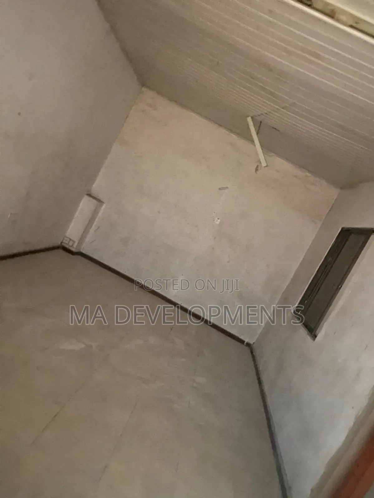 700 Square Meter Warehouse With Offices for Rent Achimota