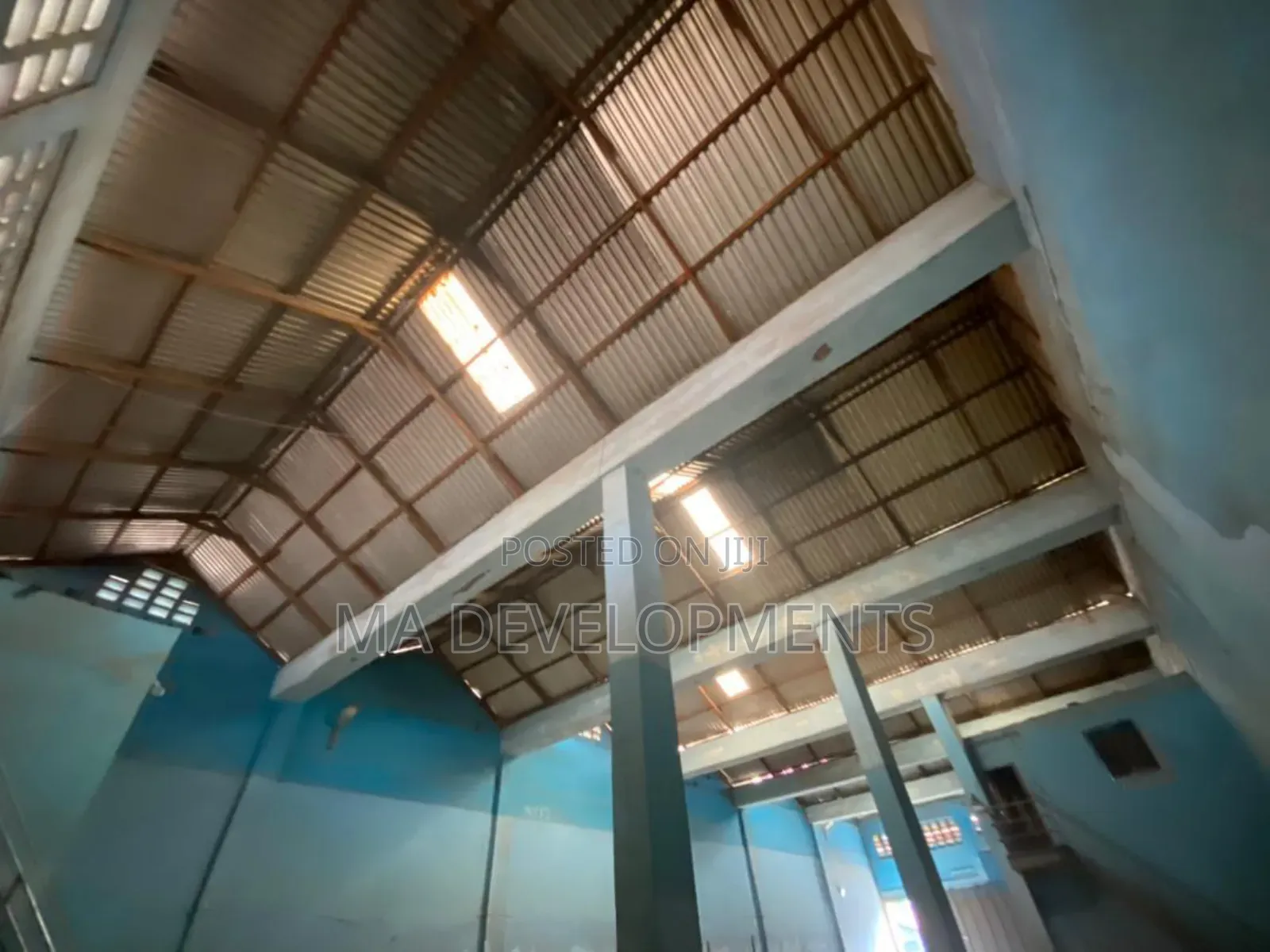700 Square Meter Warehouse With Offices for Rent Achimota