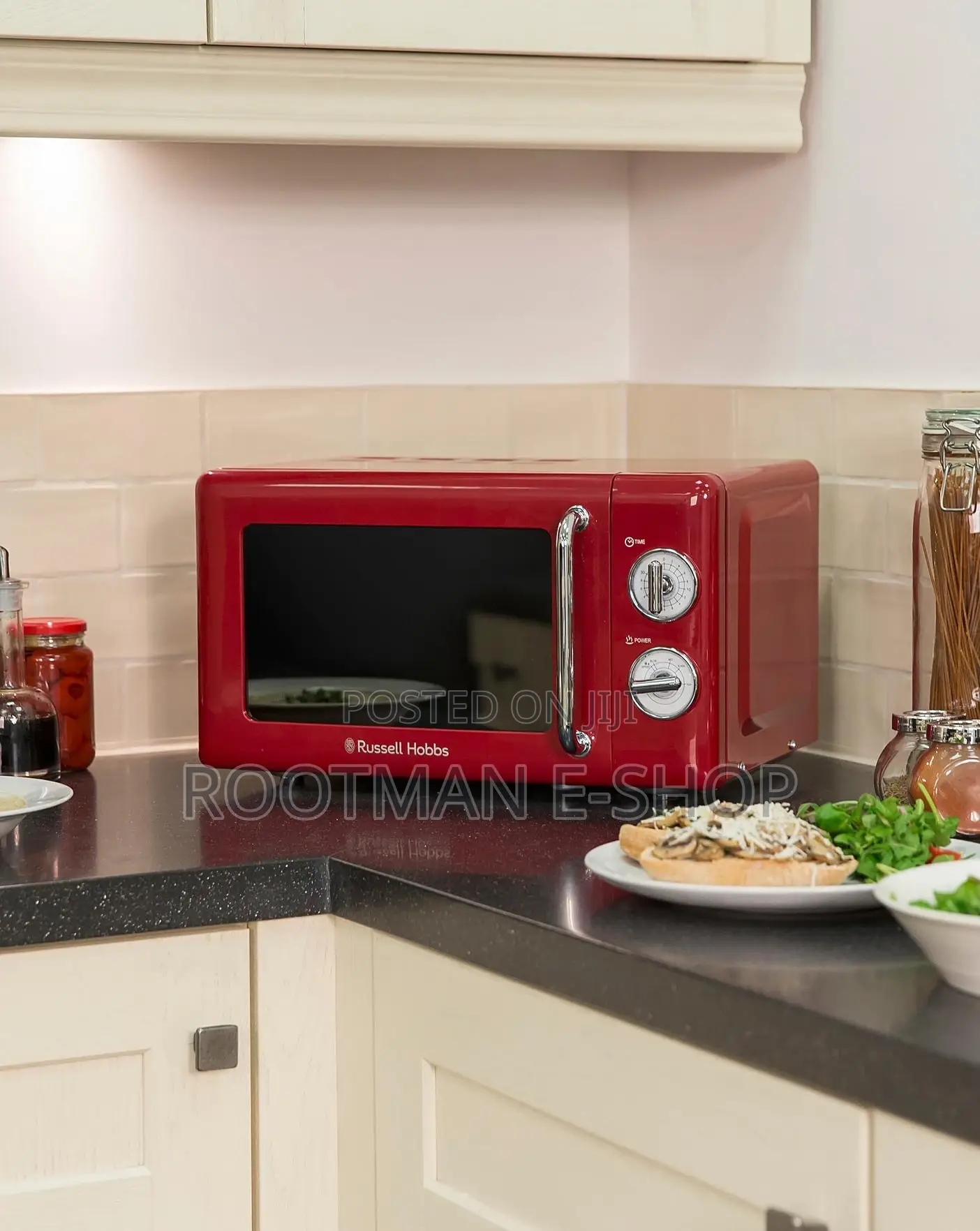 Russell Hobbs Retro Solo Manual Microwave Cream 17l 700w