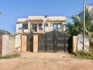 12bdrm House in Tema Gulf City for rent
