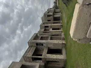 4bdrm Townhouse / Terrace in East Legon for rent