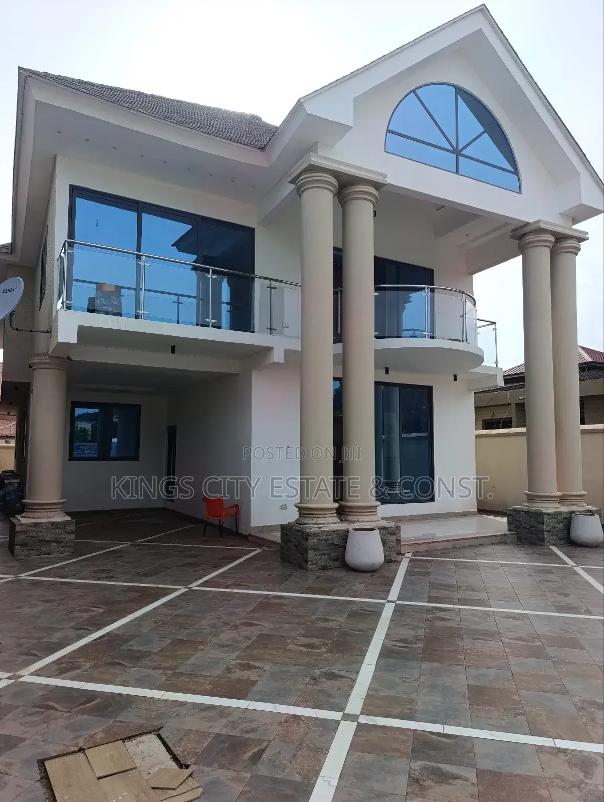 4bdrm House in West-Land-Road, North Legon for sale