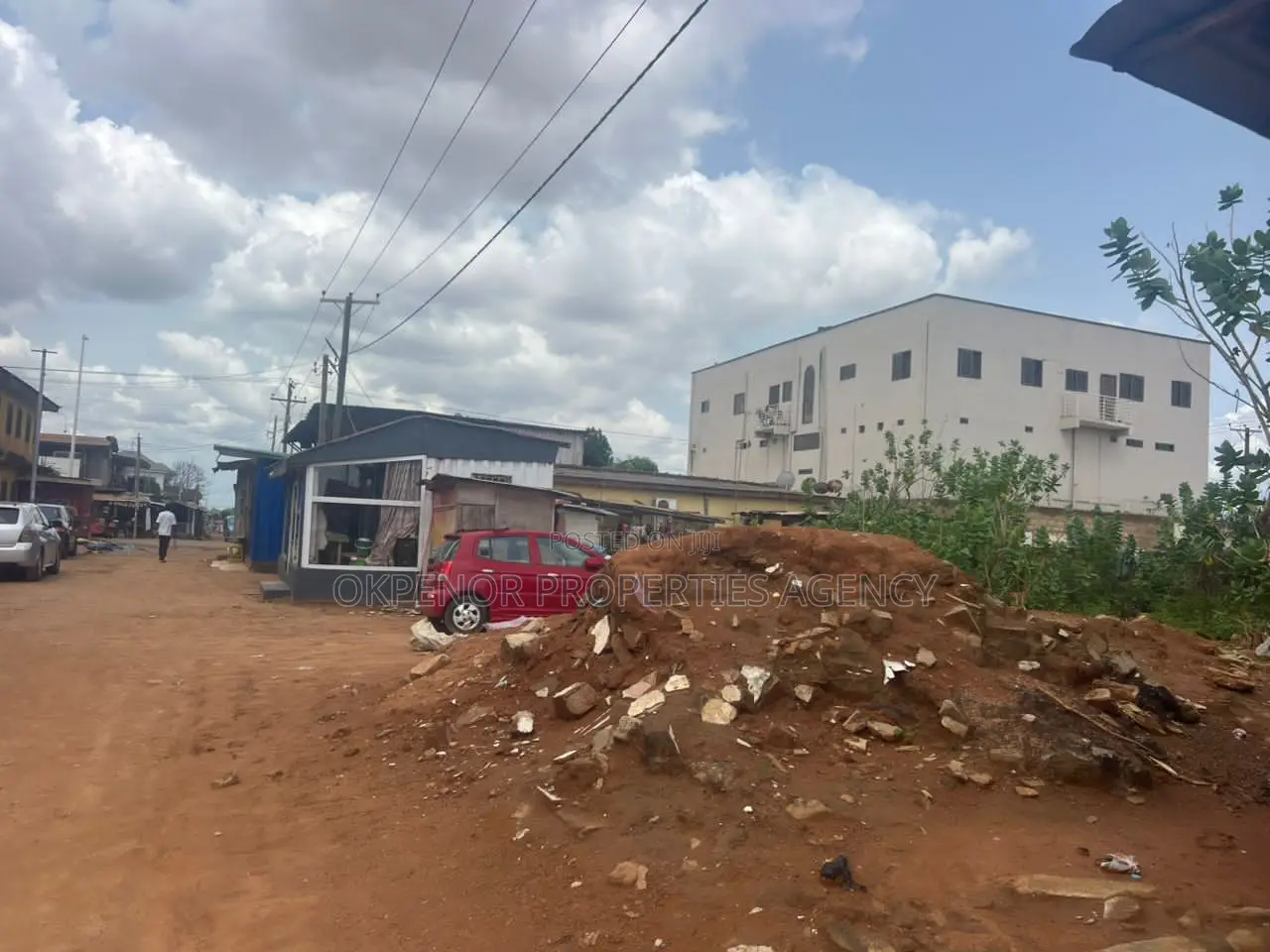 1plot for Sale at Madina Township