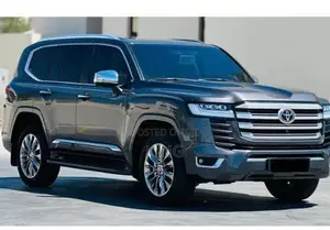 Toyota Landcruiser 300 Upgrade Facelift Complete