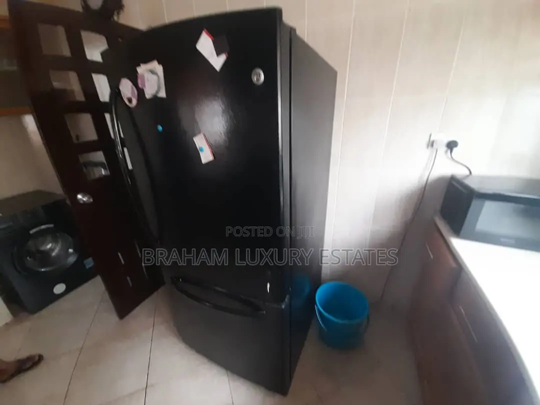3bdrm House in Braham Luxury, Spintex for rent