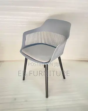 Hard Plastic Garden Chair