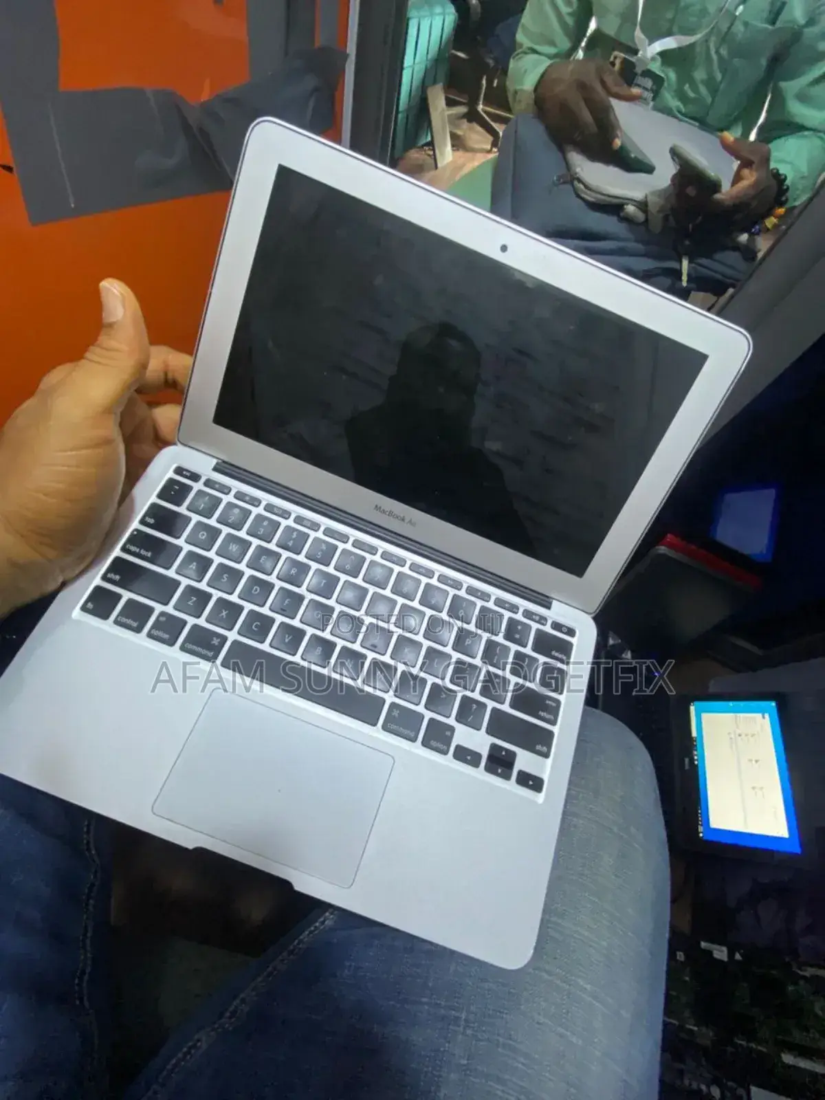 Laptop Screens and Repairs