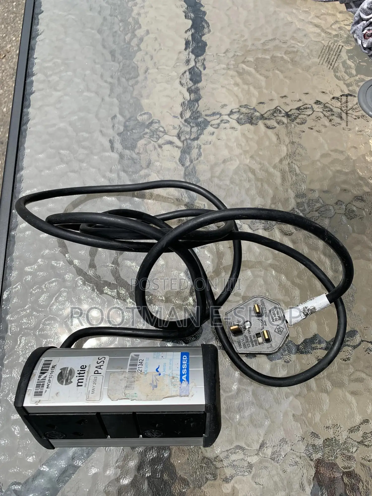 Black Desk Mounted Power Pack 2 X Power Sockets