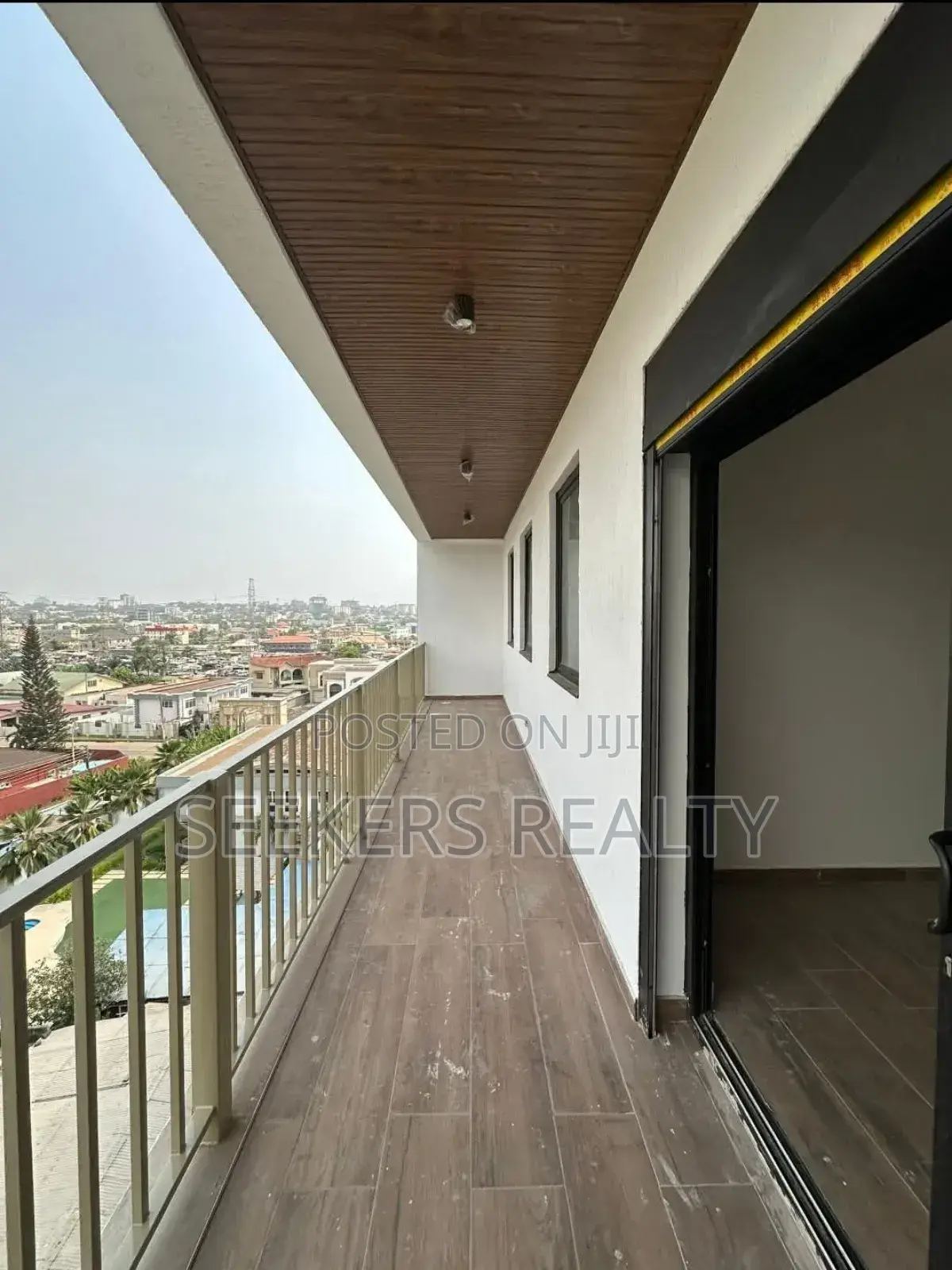 Furnished 2bdrm Apartment in Seekers Realty, Dzorwulu for rent
