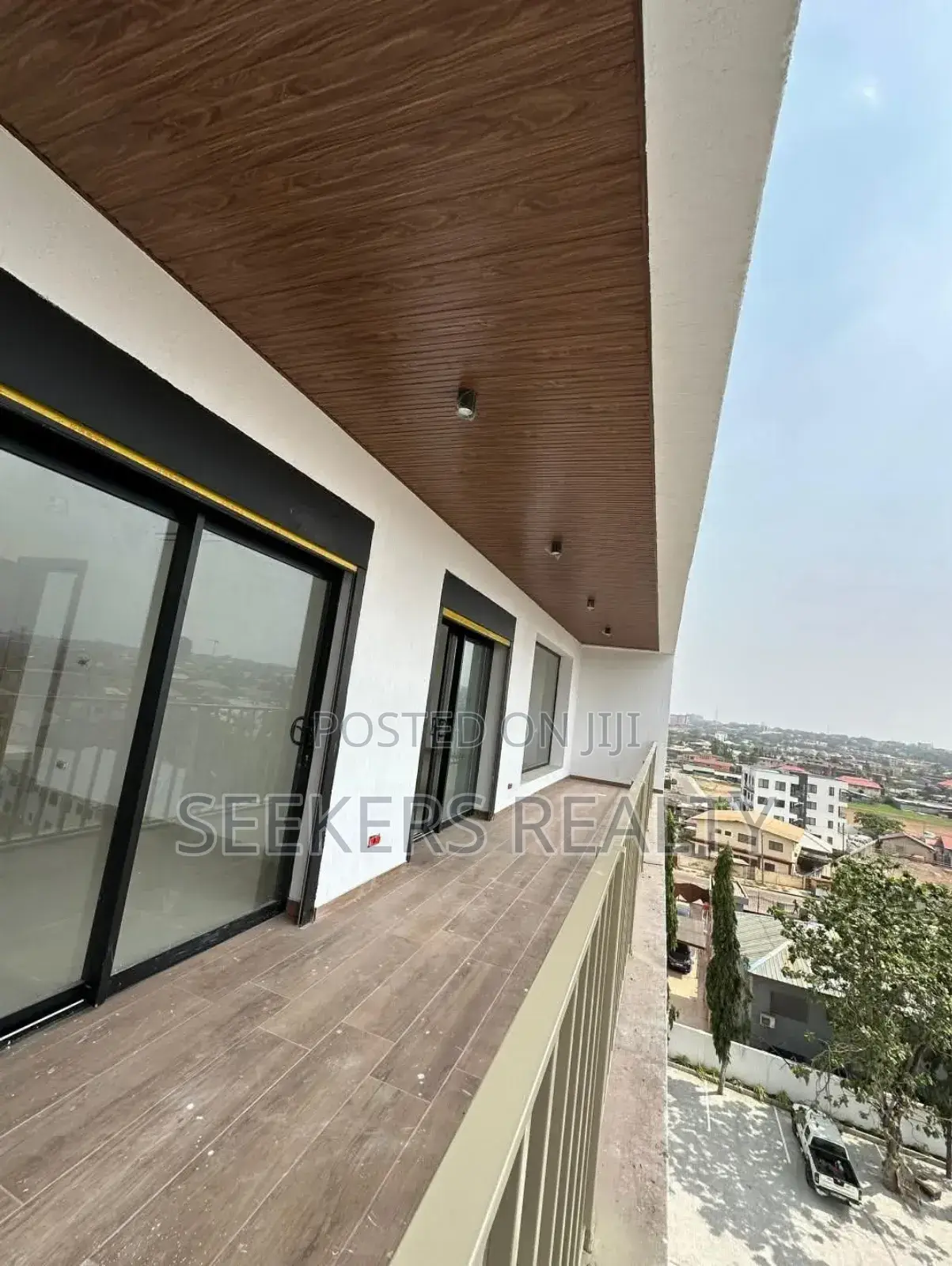 Furnished 2bdrm Apartment in Seekers Realty, Dzorwulu for rent