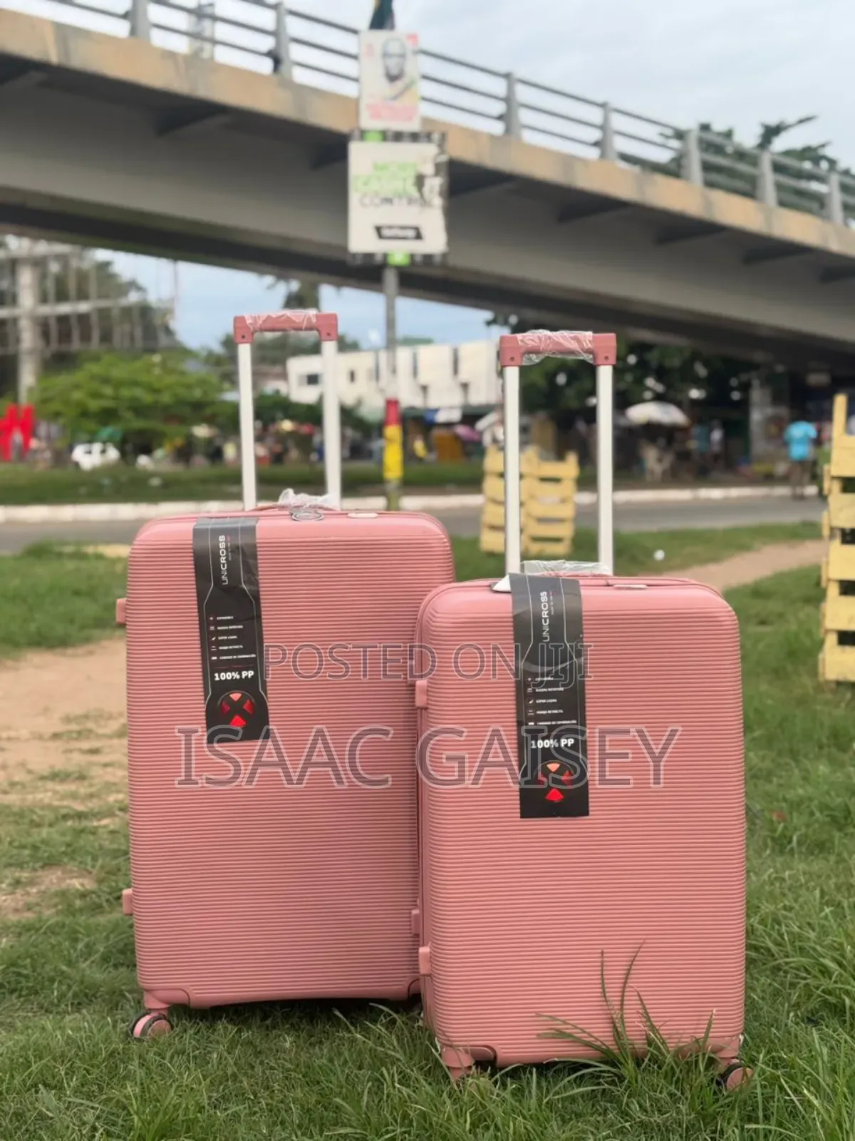 2set 29/24" Unicross Anticrake Luggages Large Medium Sizes