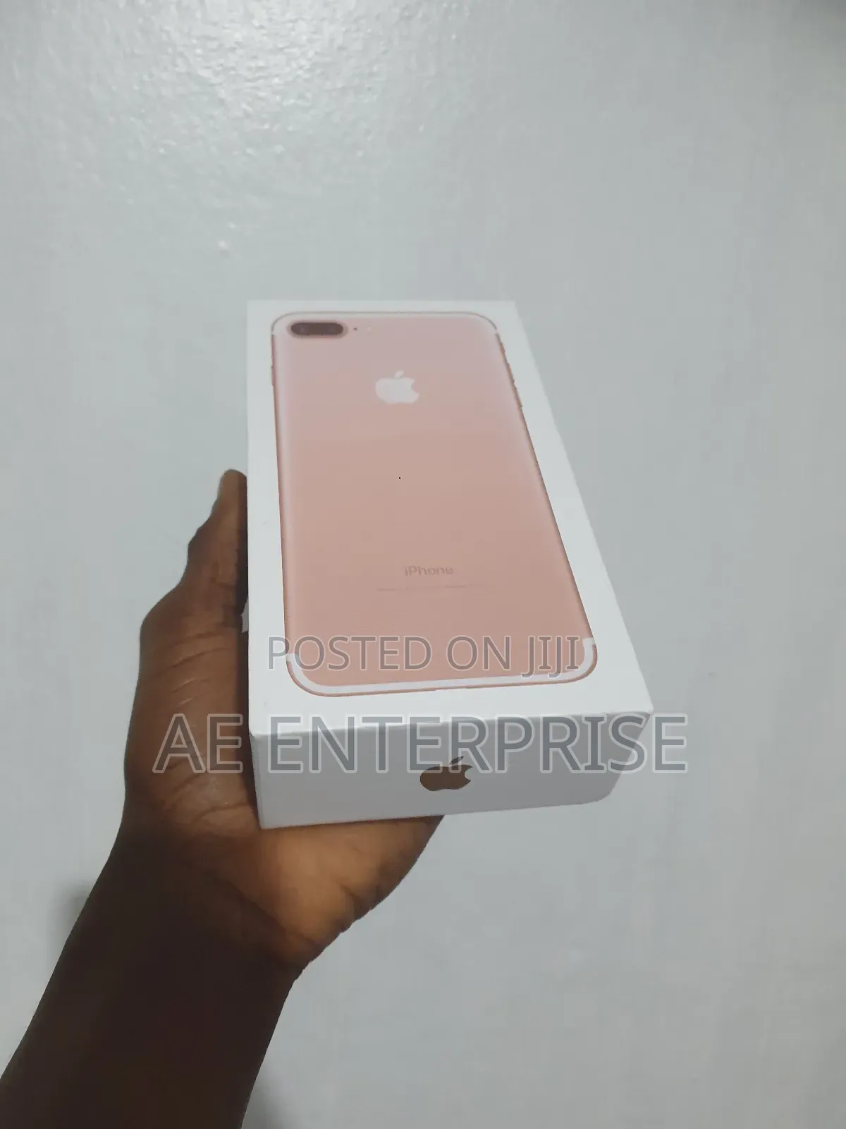 New Apple iPhone 7 Plus 32 GB Rose Gold