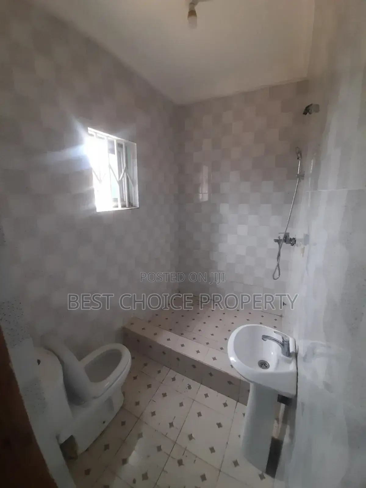 2bdrm Apartment in Commandos for rent
