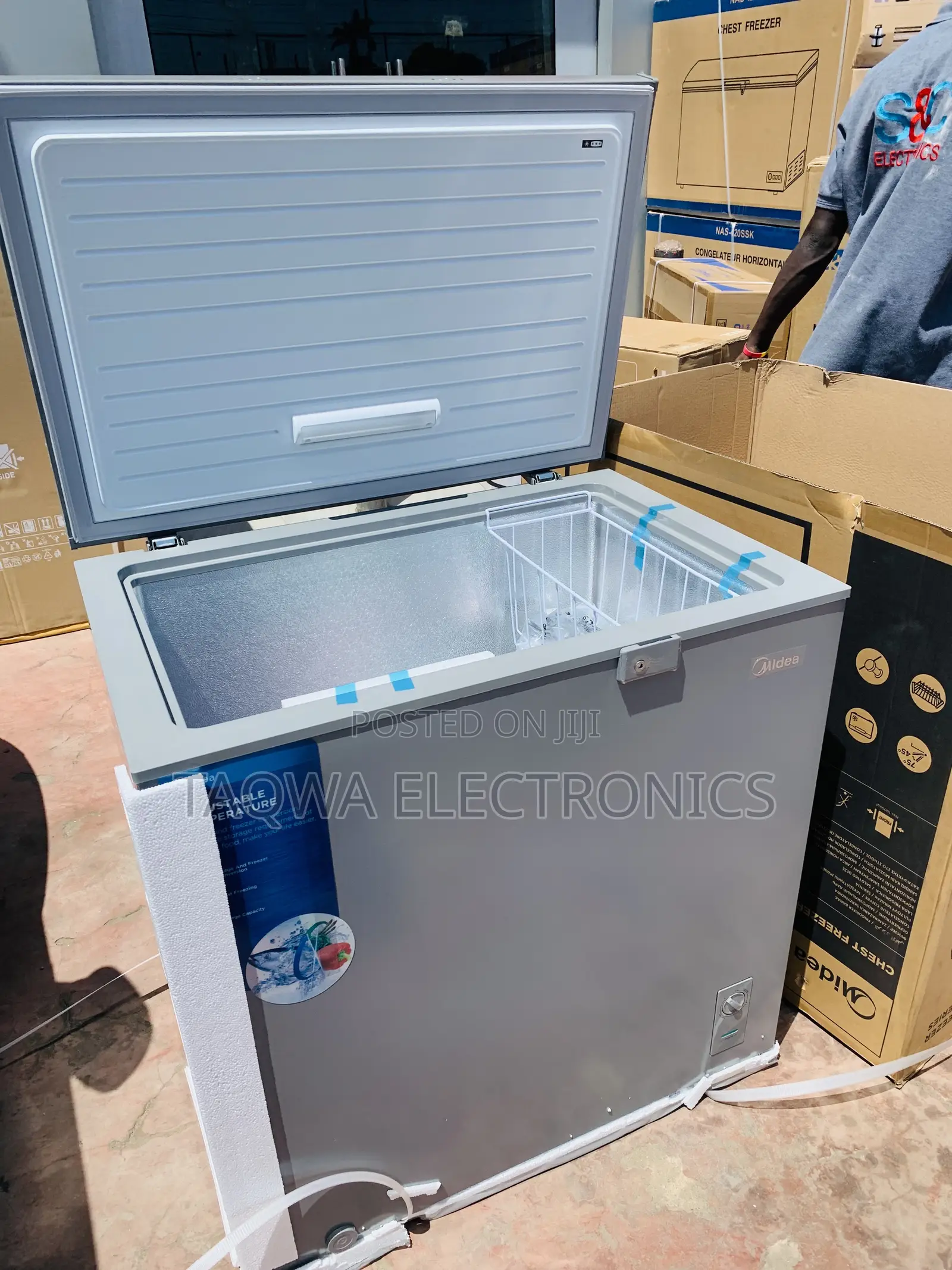 Ash Color Midea 200l Chest Freezer