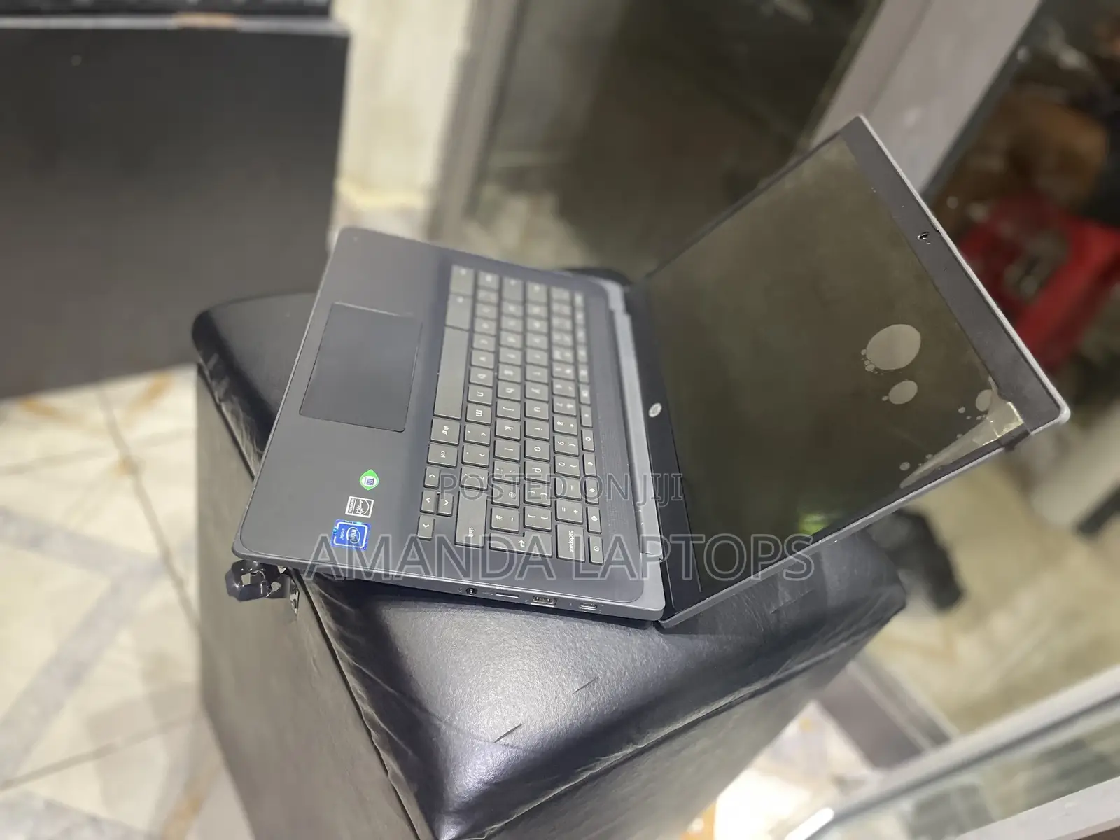 Laptop HP 15-Dy1032wm 4GB Intel Celeron SSD 32GB