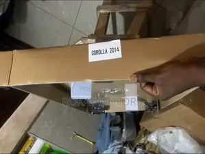 Corolla 2014,2015,2016,2017,2018,2019 Radiator/ Water Tank