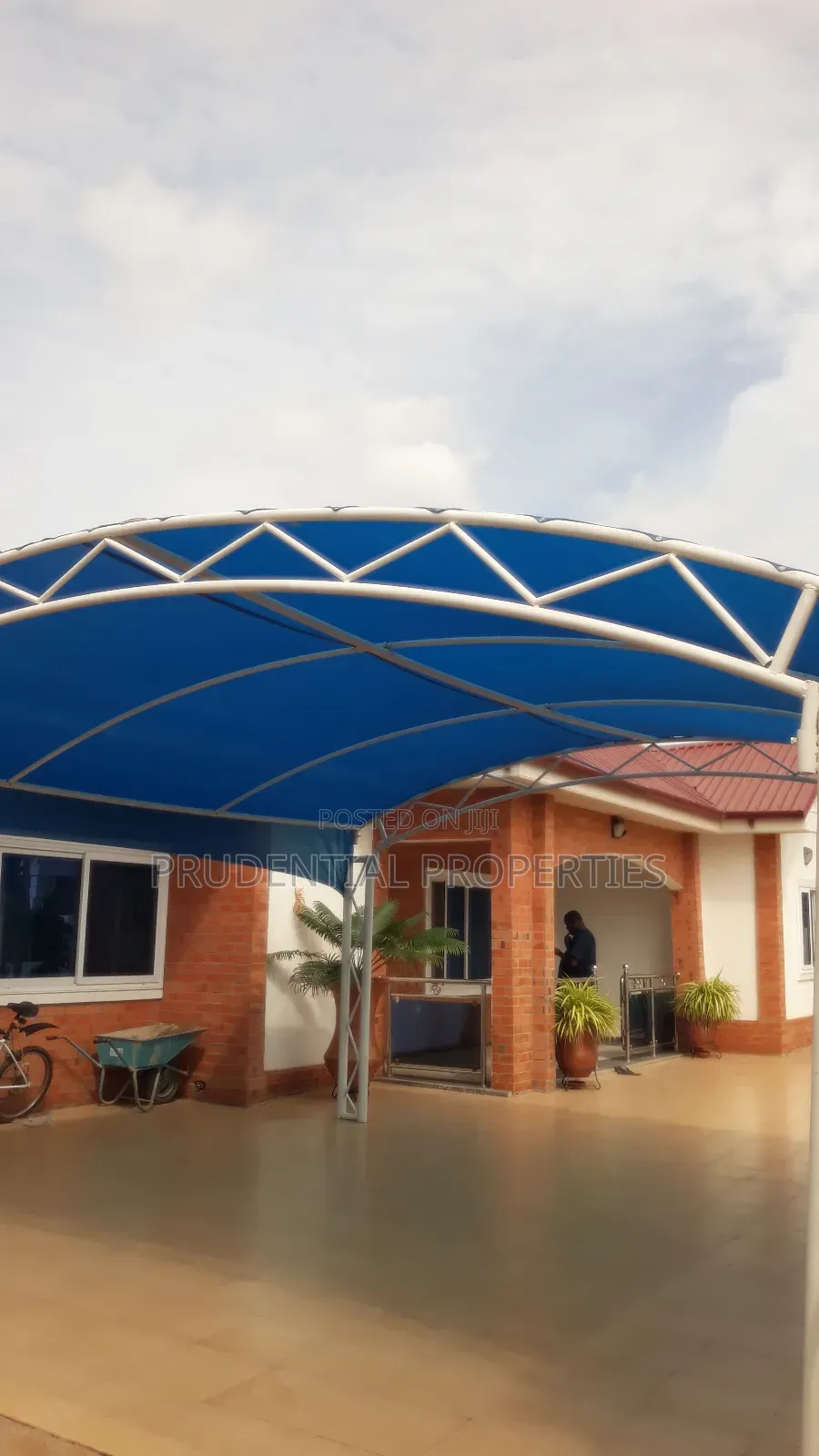4bdrm House in Tema Metropolitan for sale