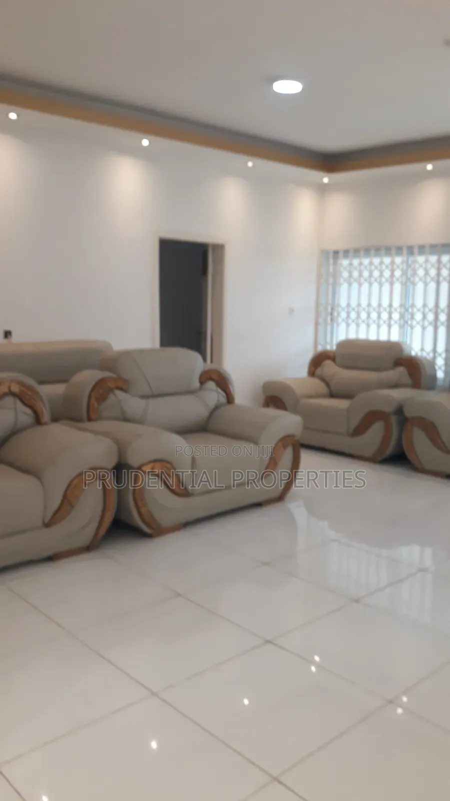 4bdrm House in Tema Metropolitan for sale