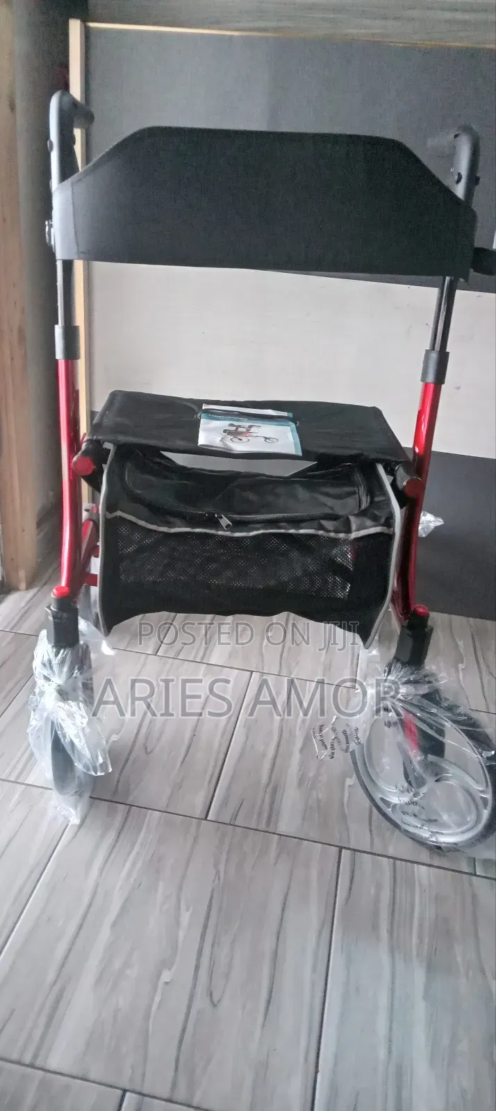 Walker Rollator Standard With Wheels and Bag
