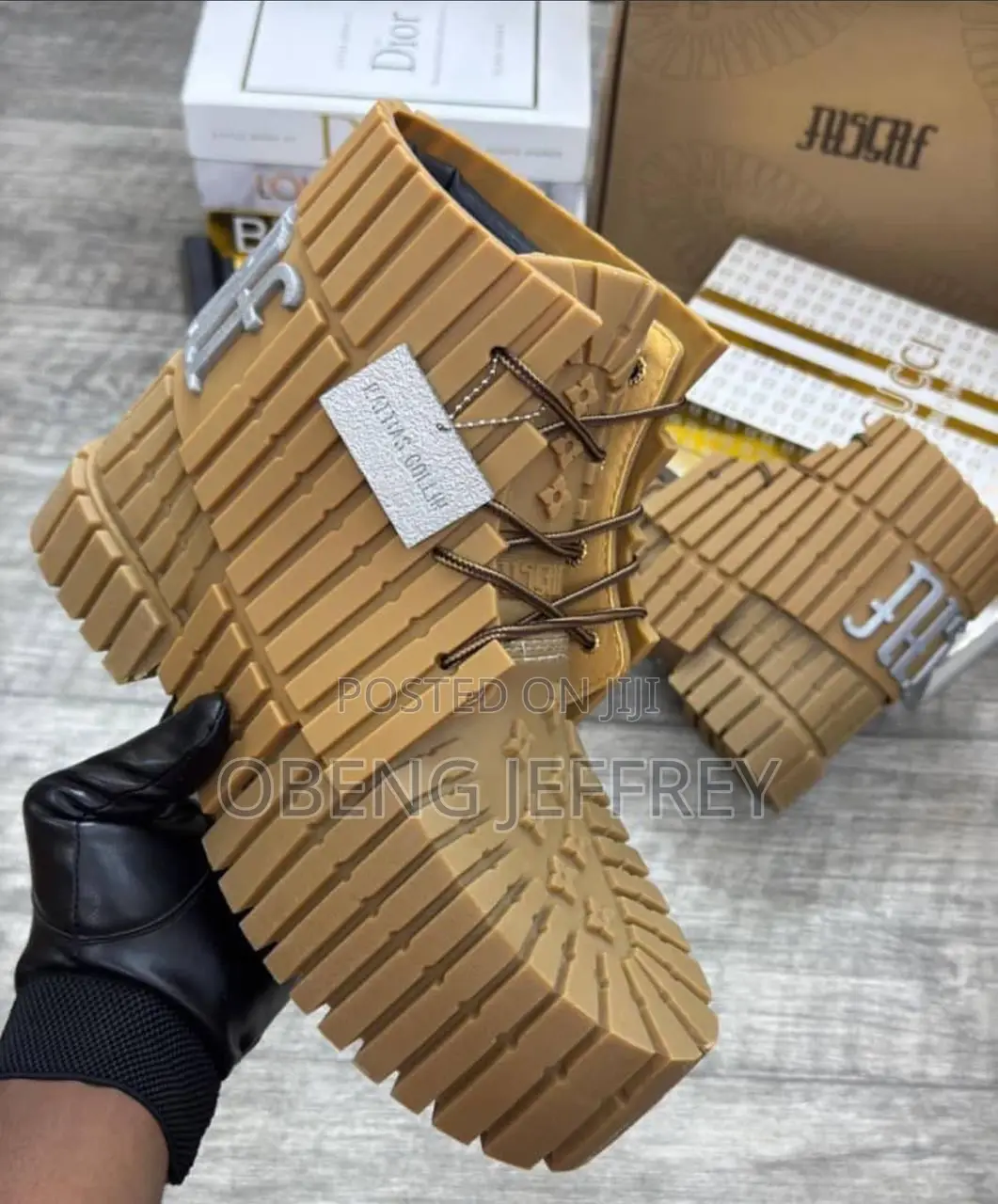 Original Timberland MSCHF in Colours