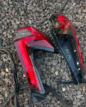 Honda CRV 2023 to 2025 Tail Light (2).