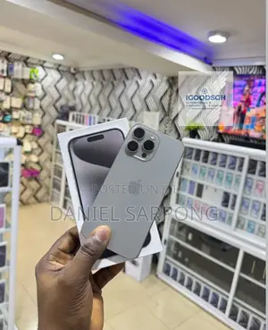 Apple iPhone 15 Pro Max 512 GB Silver