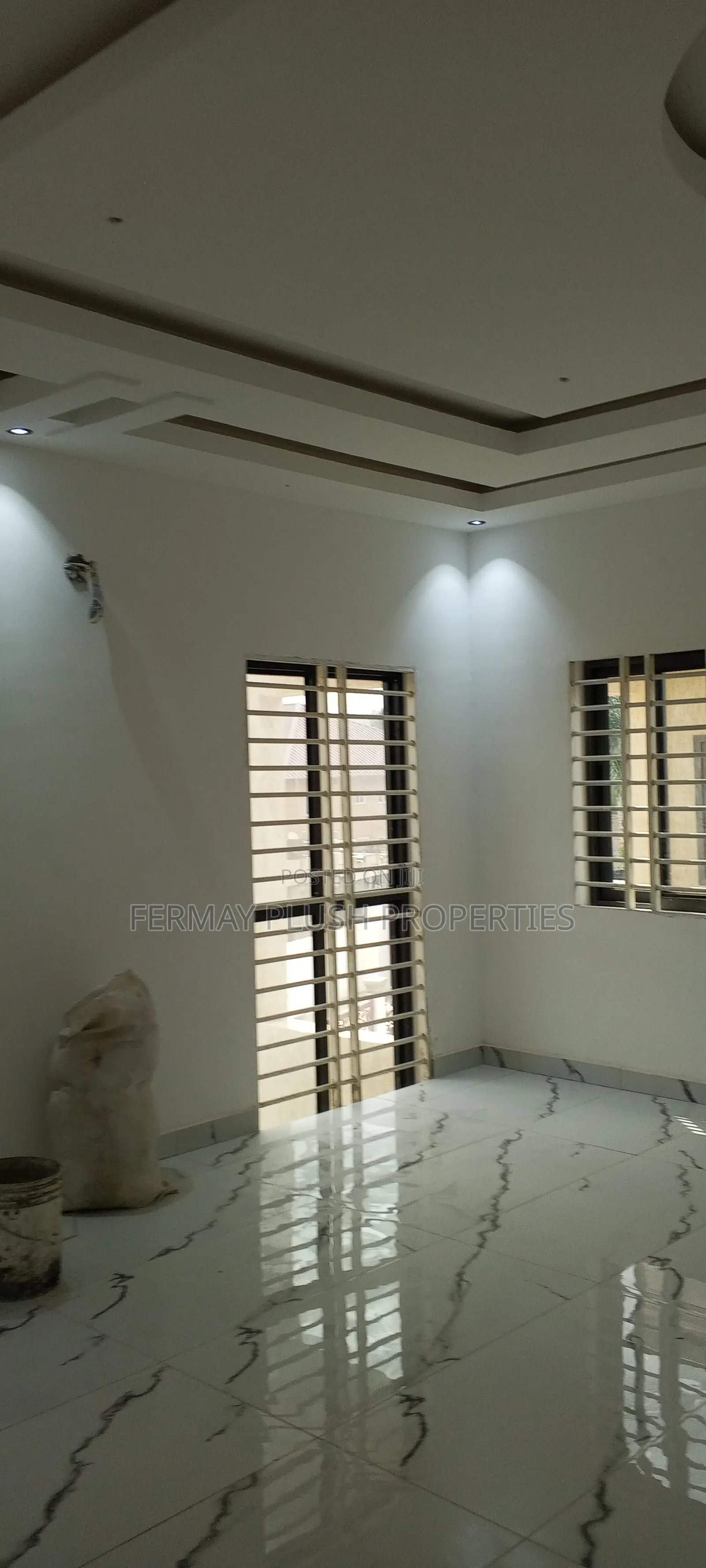 4bdrm Mansion in Newly Built Machine, Accra Metropolitan for sale