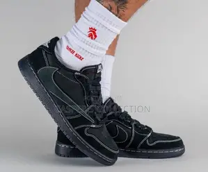 Jordan 1 Retro Low Og Sp X Travis Scott Black Phantom