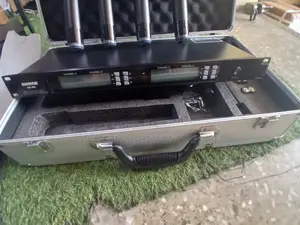 Shure Wireless Microphone (4 in 1)
