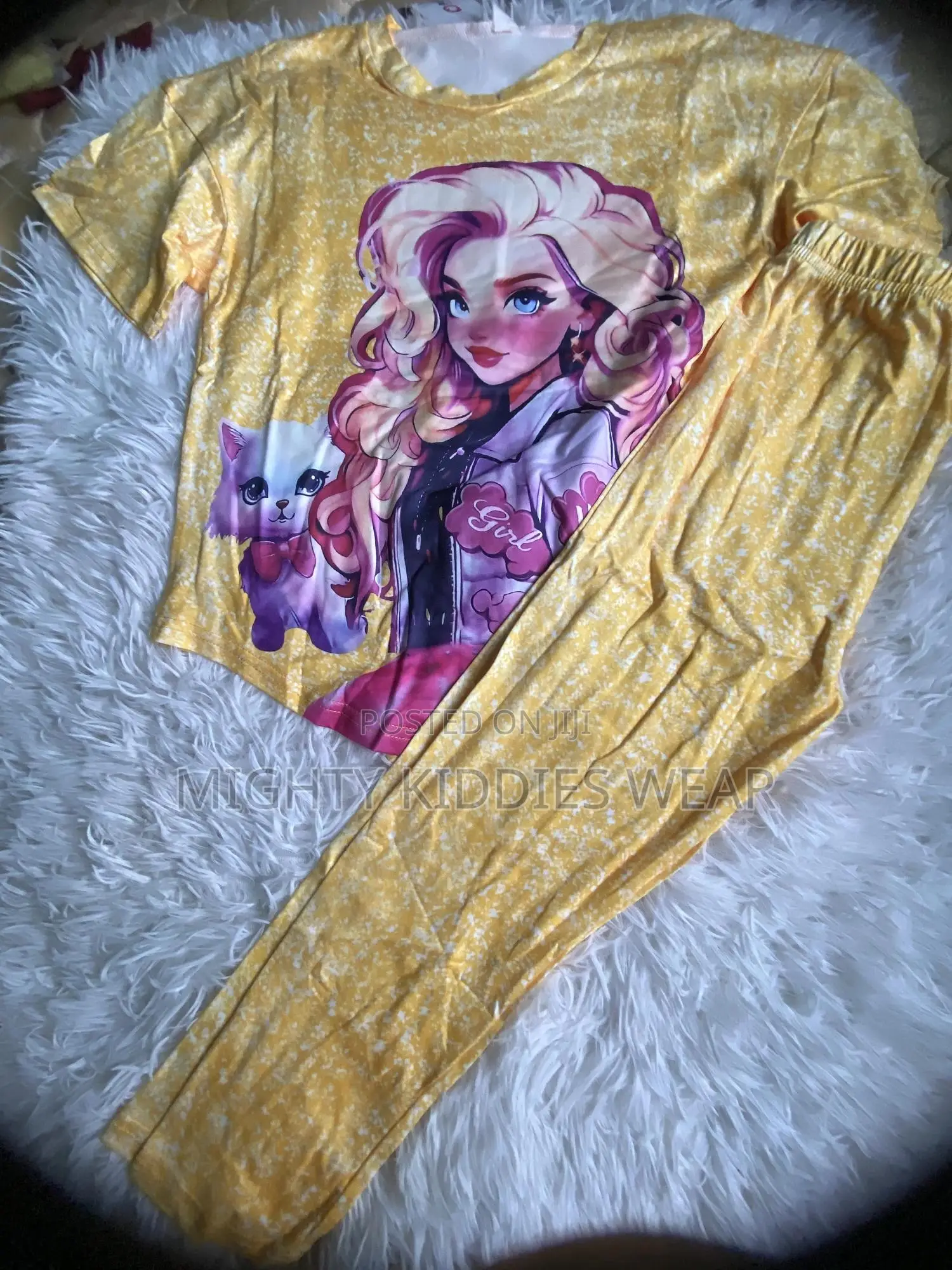 2 Piece Girls Outfit Ages 4-5yrs