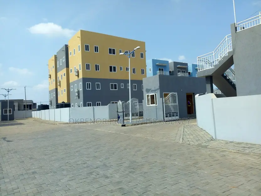 2bdrm Apartment in Devtraco Estate, Tema Metropolitan for sale