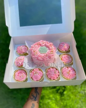 Bento Cakes Plus Cupcakes