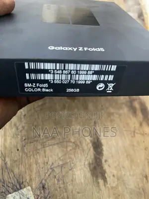 New Samsung Galaxy Z Fold 5 256 GB Black