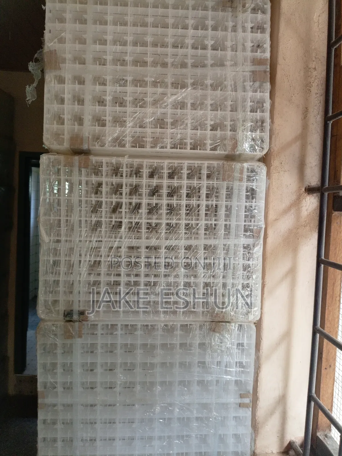 88 Egg Trays