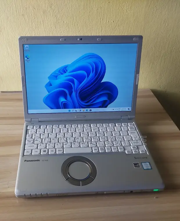 Let's note Panasonic CF-XZ68GB SSD256GB Win11 CF-XZ6