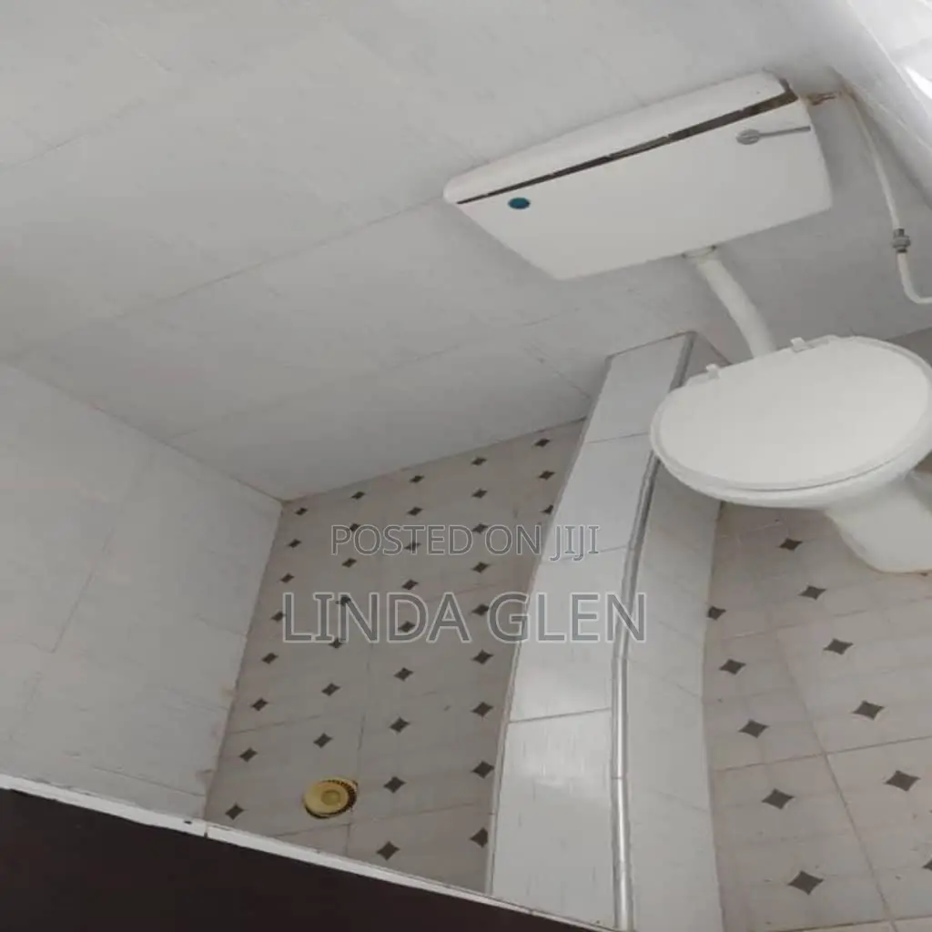 1bdrm Apartment in Nyanyano for rent