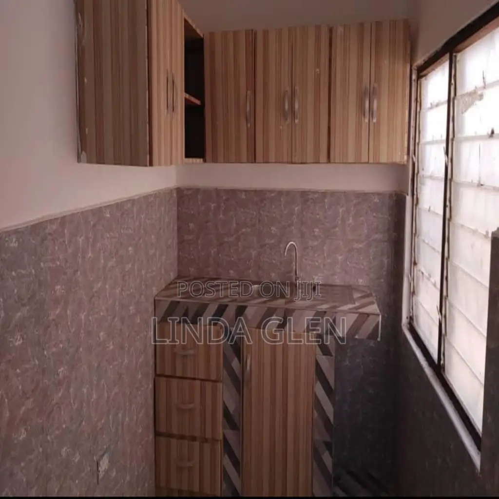 1bdrm Apartment in Nyanyano for rent