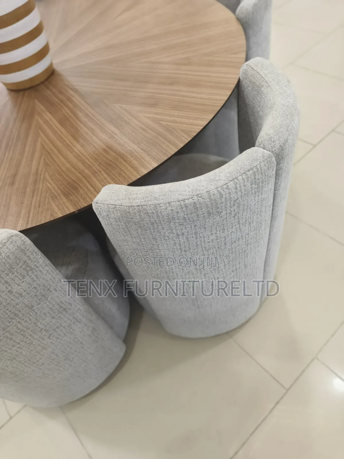 Dining Set (6 Seater)Oval