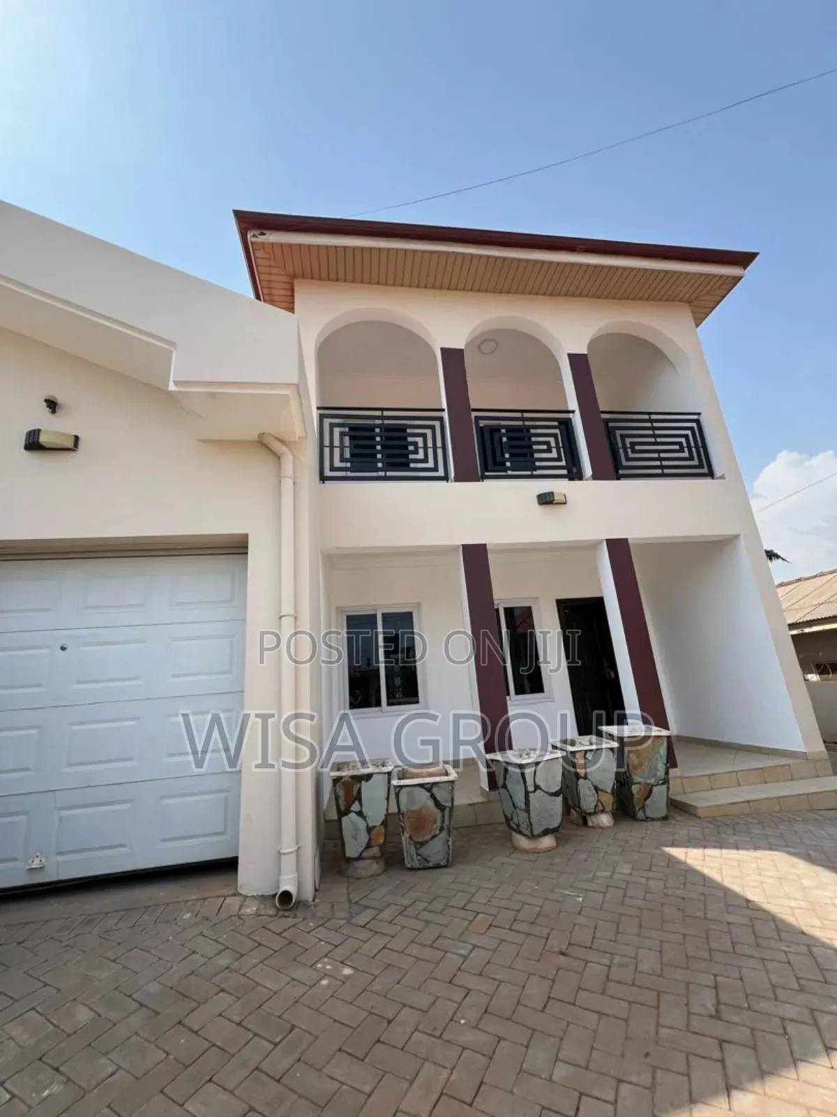 4bdrm Duplex in Wisa Group, Accra Metropolitan for rent