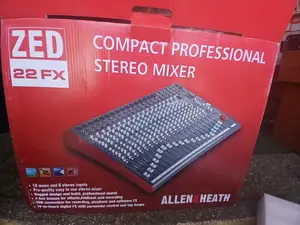 Zed Professional Stereo Mixer ( 22fx Channels
