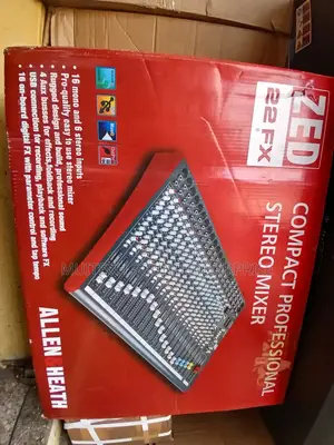 Zed Professional Stereo Mixer ( 22fx Channels