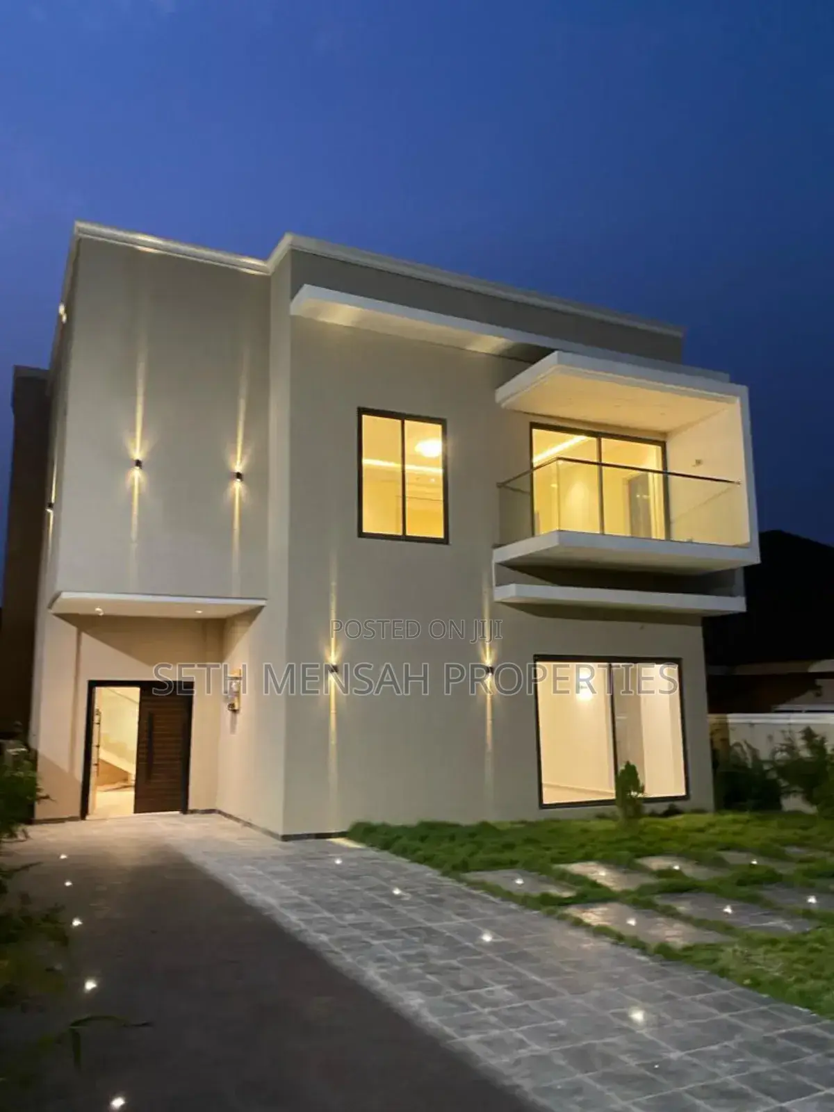 4bdrm House in Accra Metropolitan for sale